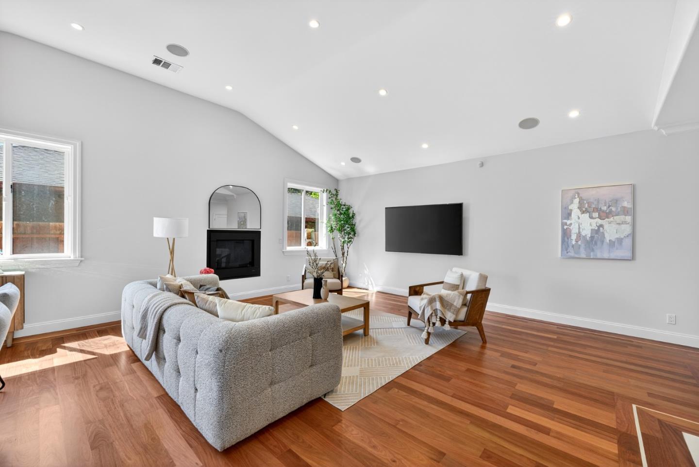 Detail Gallery Image 17 of 77 For 5172 Selma Ave, Fremont,  CA 94536 - 4 Beds | 4 Baths