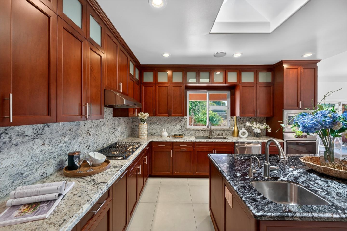 Detail Gallery Image 28 of 77 For 5172 Selma Ave, Fremont,  CA 94536 - 4 Beds | 4 Baths