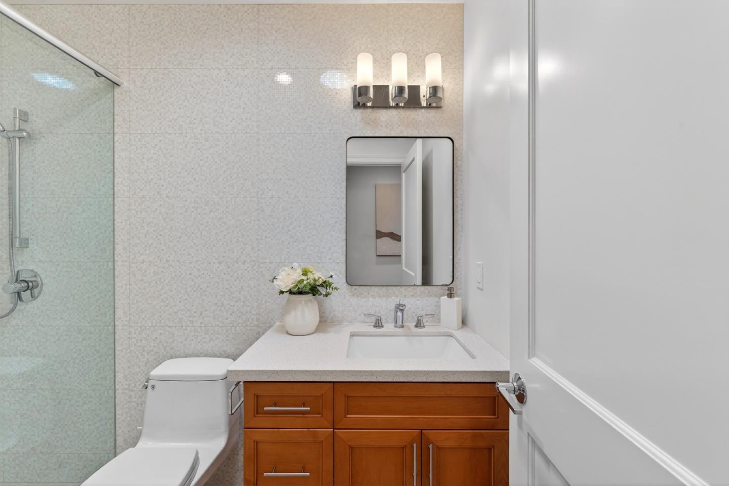 Detail Gallery Image 32 of 77 For 5172 Selma Ave, Fremont,  CA 94536 - 4 Beds | 4 Baths