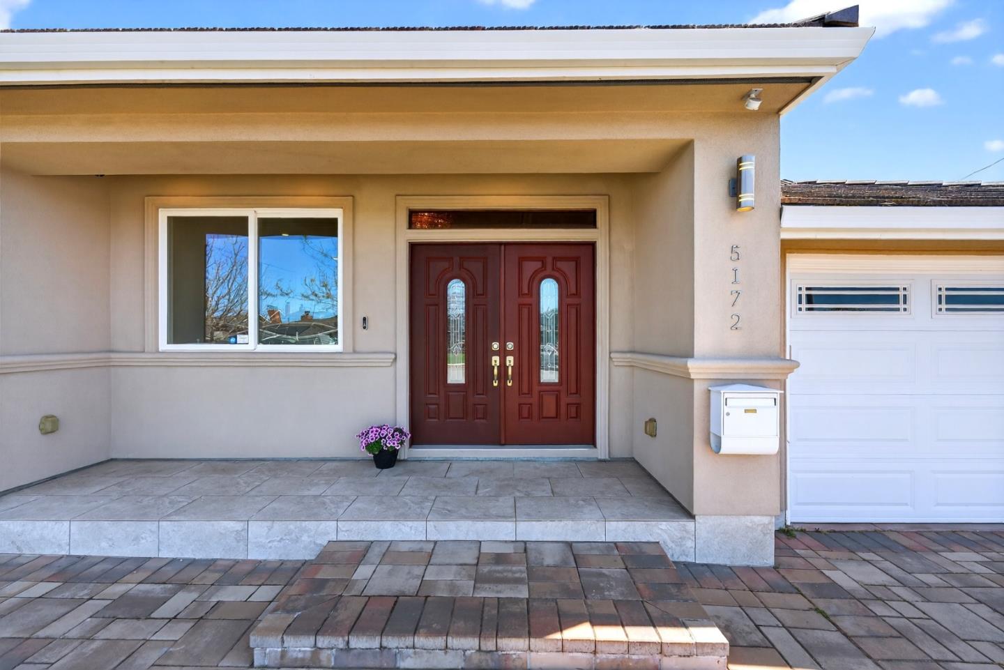 Detail Gallery Image 8 of 77 For 5172 Selma Ave, Fremont,  CA 94536 - 4 Beds | 4 Baths