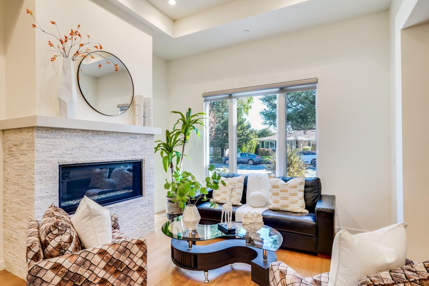 Detail Gallery Image 12 of 62 For 1534 Wessex Ave, Los Altos,  CA 94024 - 5 Beds | 3/1 Baths