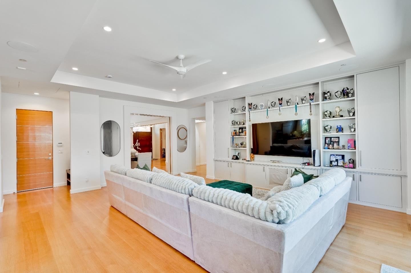 Detail Gallery Image 22 of 62 For 1534 Wessex Ave, Los Altos,  CA 94024 - 5 Beds | 3/1 Baths