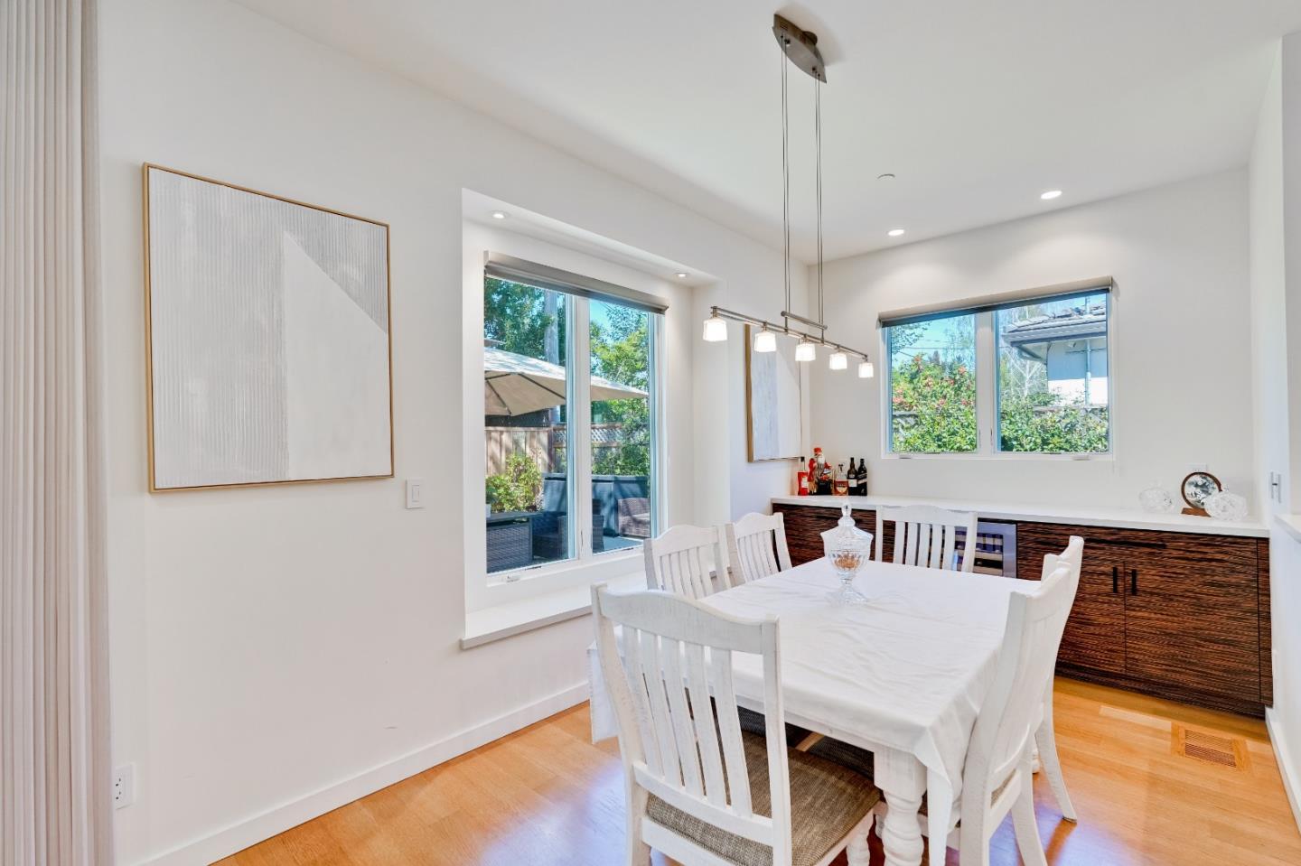 Detail Gallery Image 24 of 62 For 1534 Wessex Ave, Los Altos,  CA 94024 - 5 Beds | 3/1 Baths