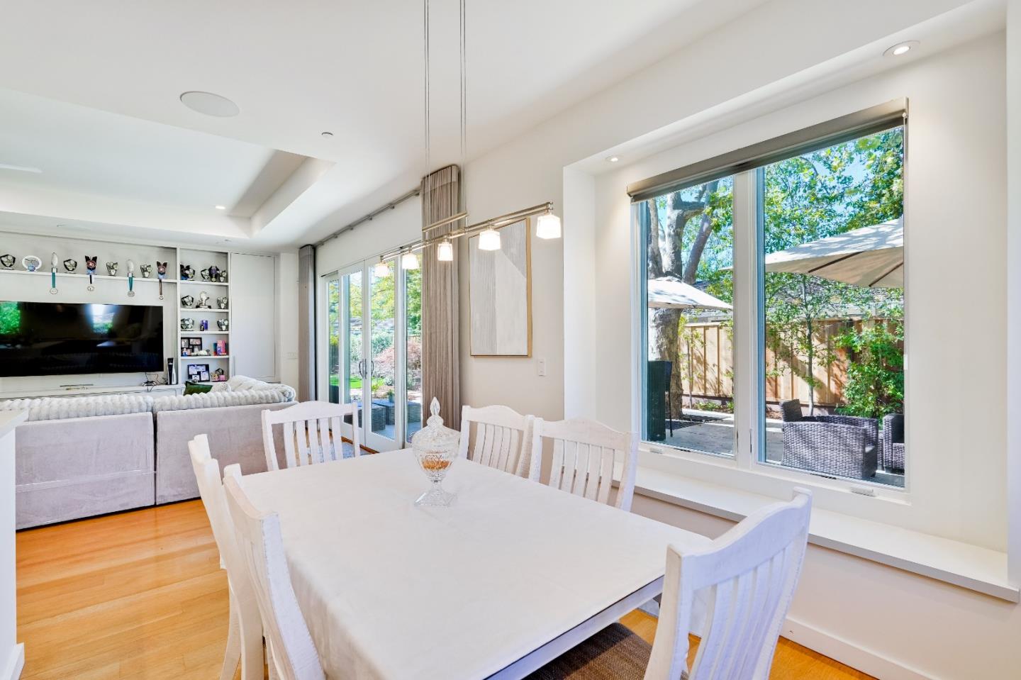 Detail Gallery Image 27 of 62 For 1534 Wessex Ave, Los Altos,  CA 94024 - 5 Beds | 3/1 Baths