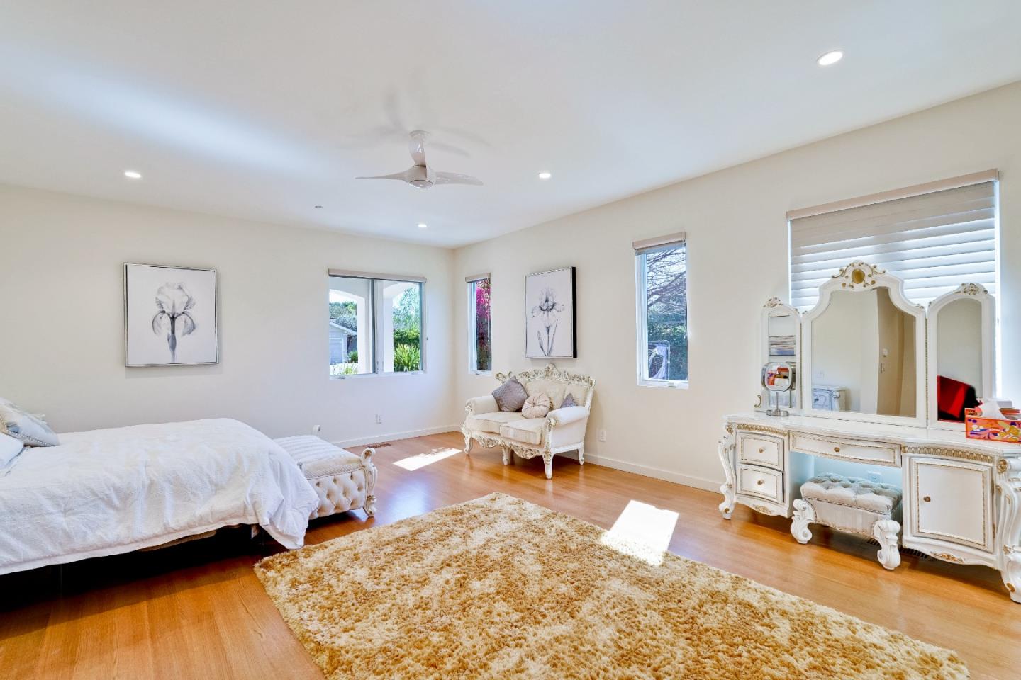 Detail Gallery Image 28 of 62 For 1534 Wessex Ave, Los Altos,  CA 94024 - 5 Beds | 3/1 Baths