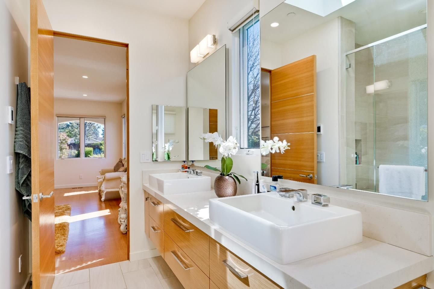 Detail Gallery Image 33 of 62 For 1534 Wessex Ave, Los Altos,  CA 94024 - 5 Beds | 3/1 Baths