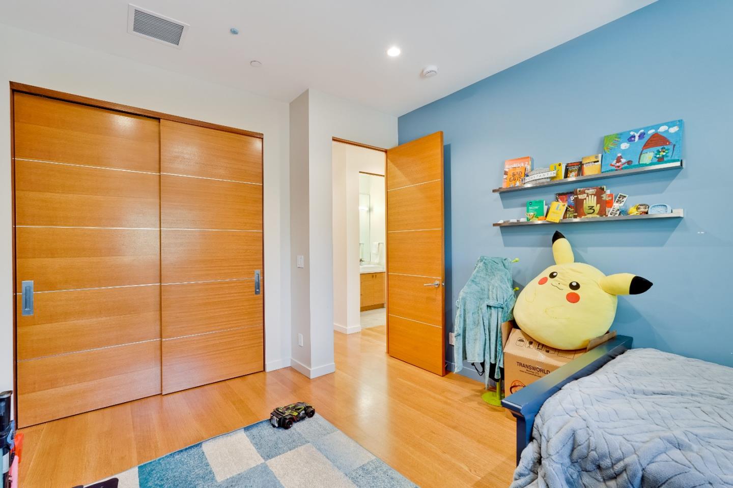 Detail Gallery Image 41 of 62 For 1534 Wessex Ave, Los Altos,  CA 94024 - 5 Beds | 3/1 Baths