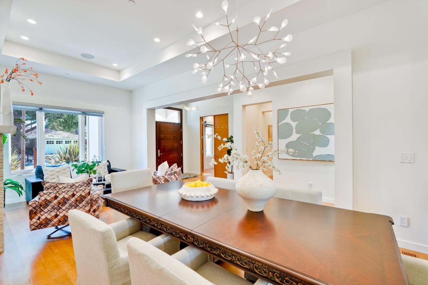 Detail Gallery Image 7 of 62 For 1534 Wessex Ave, Los Altos,  CA 94024 - 5 Beds | 3/1 Baths