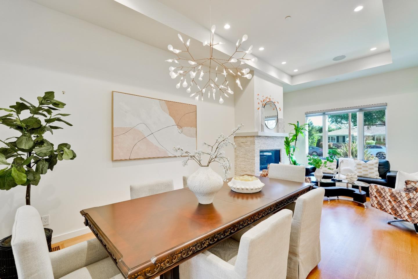 Detail Gallery Image 8 of 62 For 1534 Wessex Ave, Los Altos,  CA 94024 - 5 Beds | 3/1 Baths