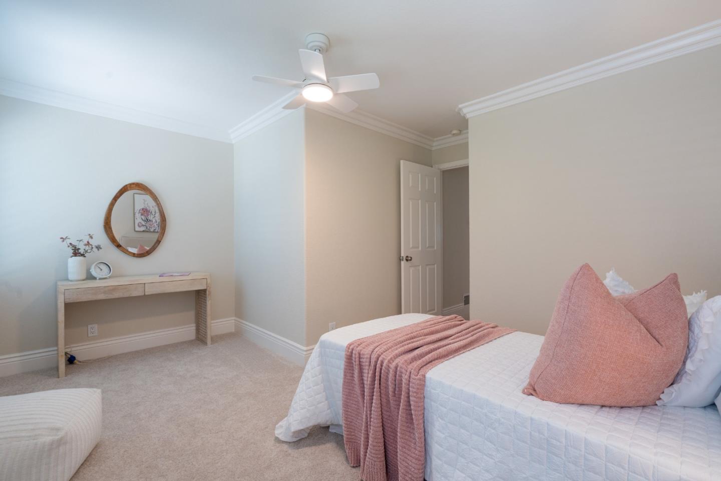 Detail Gallery Image 23 of 30 For 4445 Windsor Park Dr, San Jose,  CA 95136 - 4 Beds | 2/1 Baths