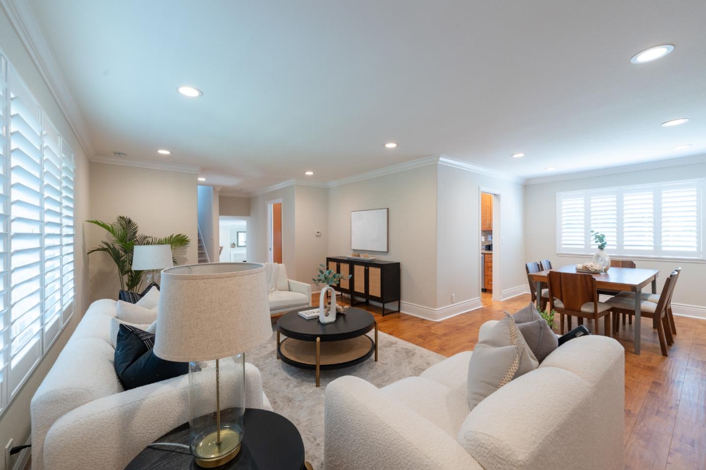 Detail Gallery Image 6 of 30 For 4445 Windsor Park Dr, San Jose,  CA 95136 - 4 Beds | 2/1 Baths