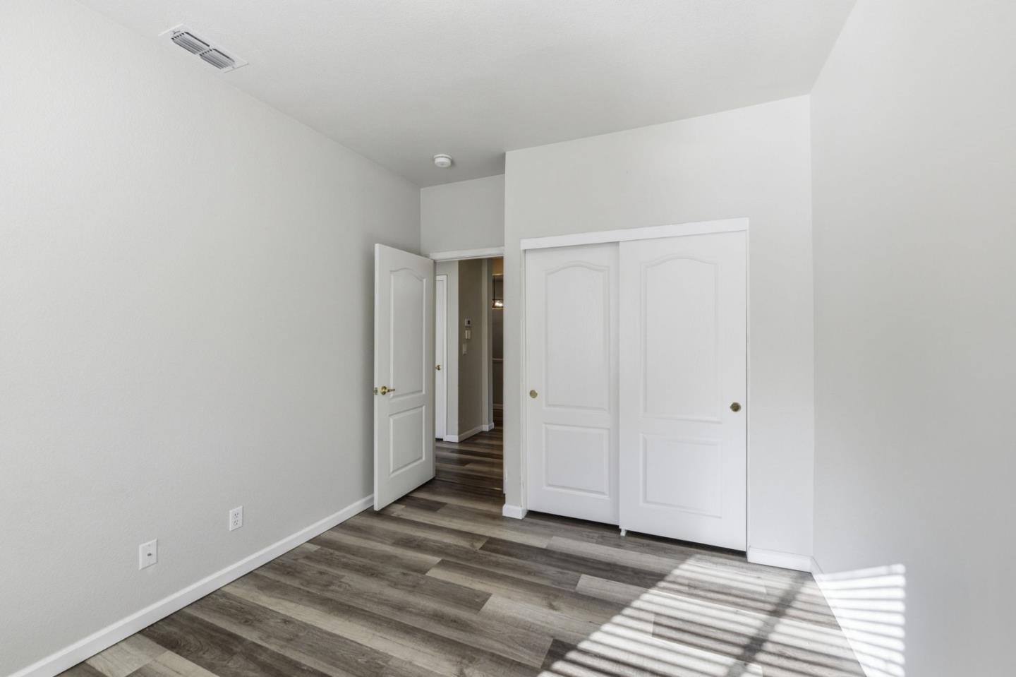 Detail Gallery Image 14 of 21 For 357 Hatton Ct, Roseville,  CA 95747 - 3 Beds | 2 Baths