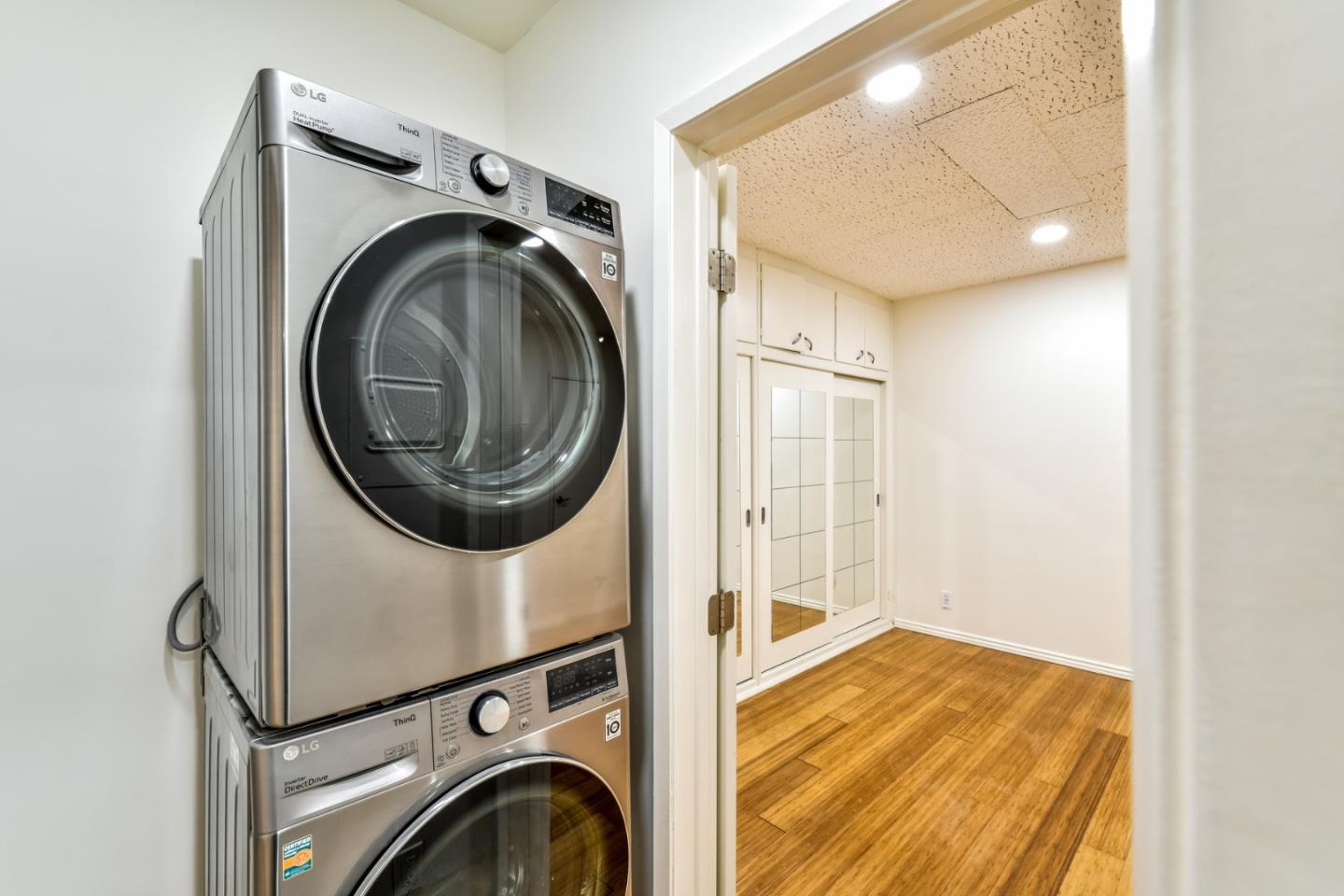 Detail Gallery Image 18 of 27 For 1250 E Ocean Blvd #205,  Long Beach,  CA 90802 - 1 Beds | 1 Baths