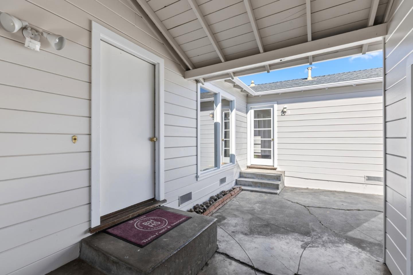 Detail Gallery Image 21 of 35 For 2130 Madison Ave, Redwood City,  CA 94061 - 2 Beds | 1 Baths