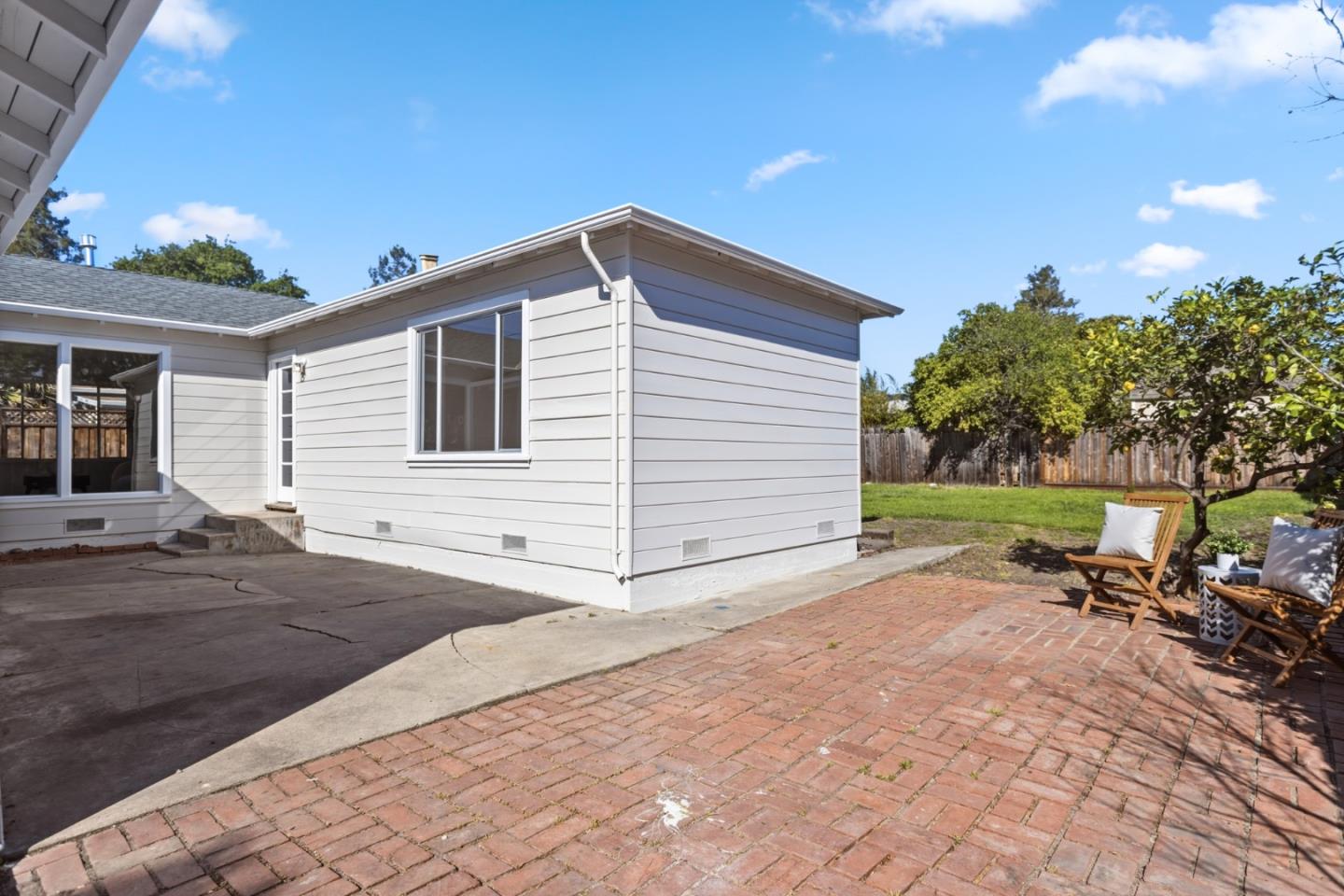 Detail Gallery Image 22 of 35 For 2130 Madison Ave, Redwood City,  CA 94061 - 2 Beds | 1 Baths