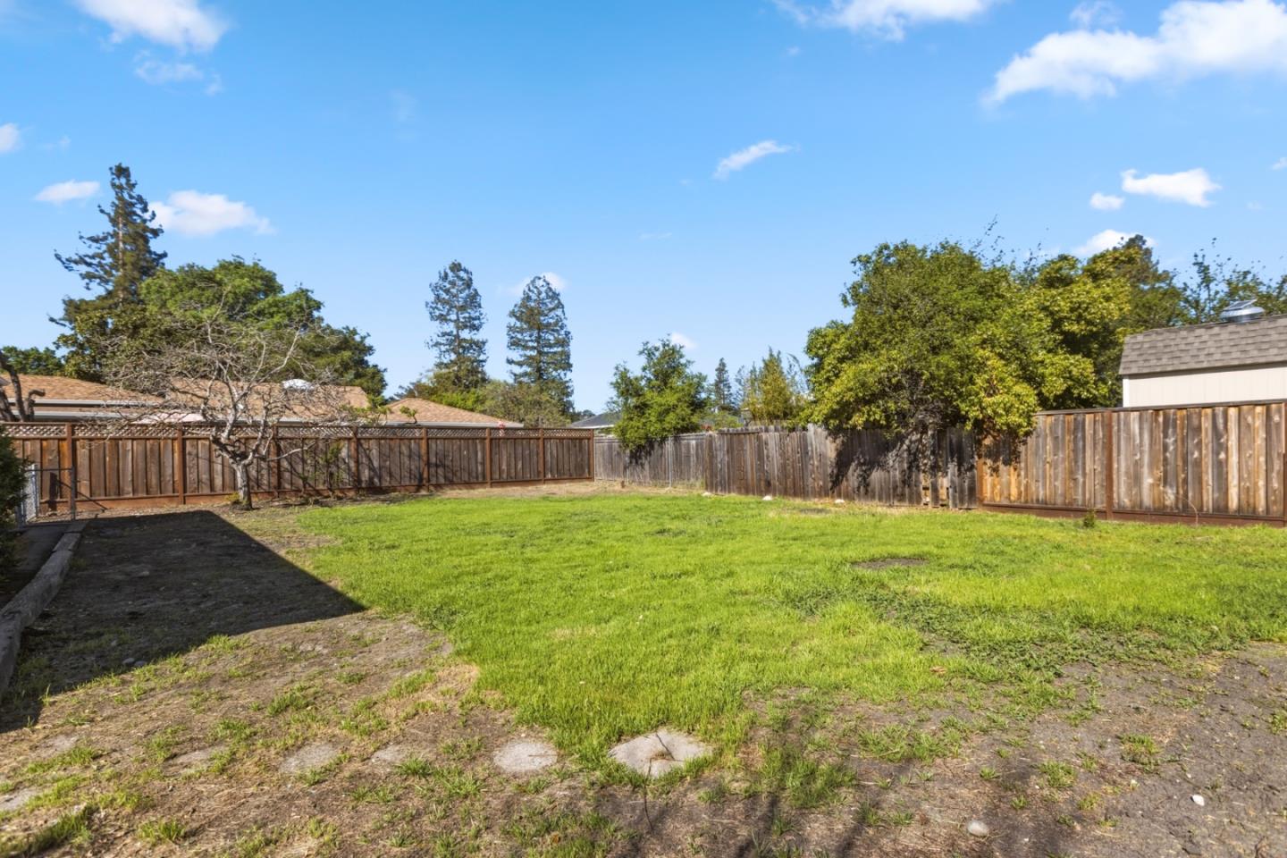 Detail Gallery Image 24 of 35 For 2130 Madison Ave, Redwood City,  CA 94061 - 2 Beds | 1 Baths