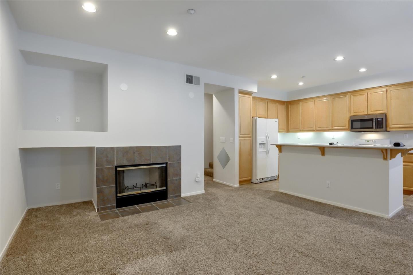 Detail Gallery Image 11 of 31 For 292 Wildrose Cmn #2,  Livermore,  CA 94551 - 2 Beds | 2/1 Baths