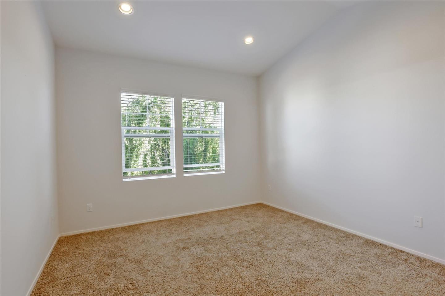 Detail Gallery Image 17 of 31 For 292 Wildrose Cmn #2,  Livermore,  CA 94551 - 2 Beds | 2/1 Baths