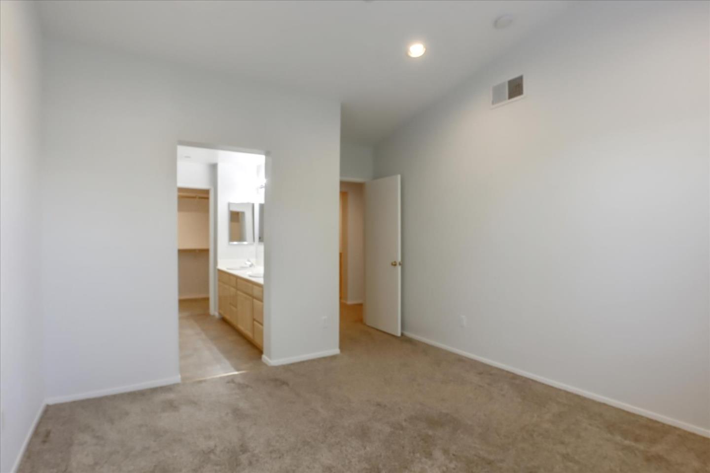 Detail Gallery Image 20 of 31 For 292 Wildrose Cmn #2,  Livermore,  CA 94551 - 2 Beds | 2/1 Baths