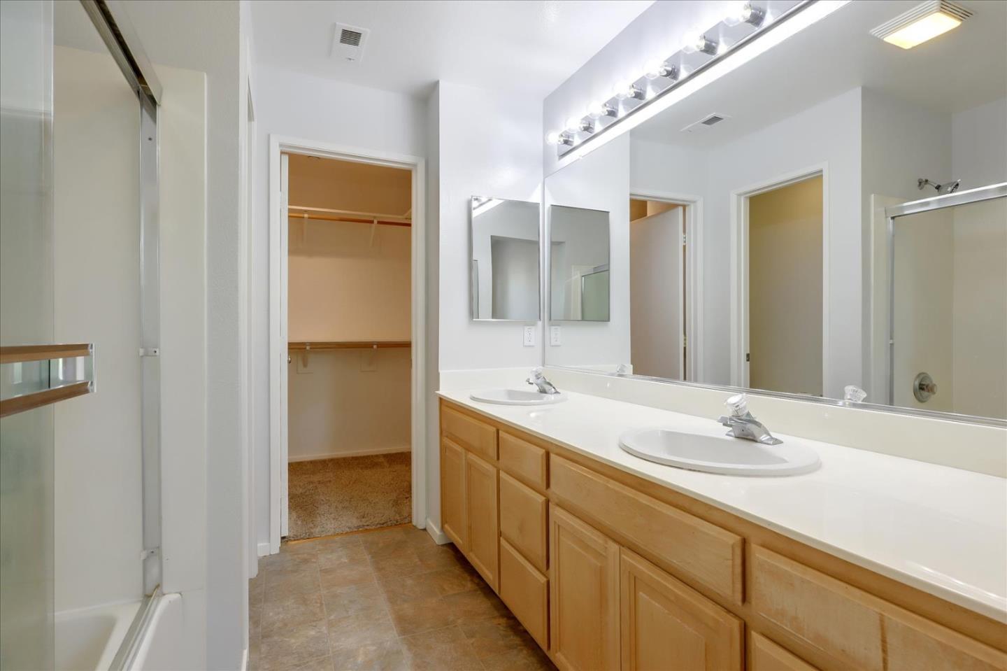 Detail Gallery Image 27 of 31 For 292 Wildrose Cmn #2,  Livermore,  CA 94551 - 2 Beds | 2/1 Baths