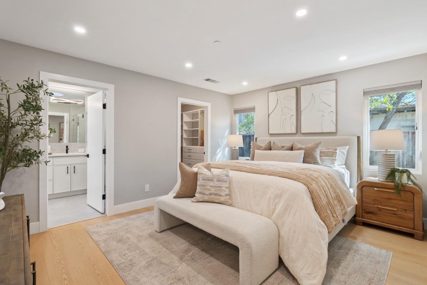 Detail Gallery Image 14 of 25 For 1950 Hackett Ave, Mountain View,  CA 94043 - 4 Beds | 3 Baths