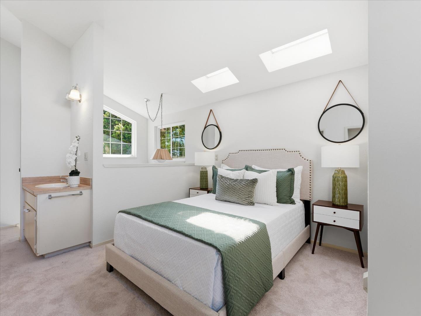 Detail Gallery Image 22 of 23 For 624 Oakridge Dr, Los Altos,  CA 94024 - 3 Beds | 2 Baths