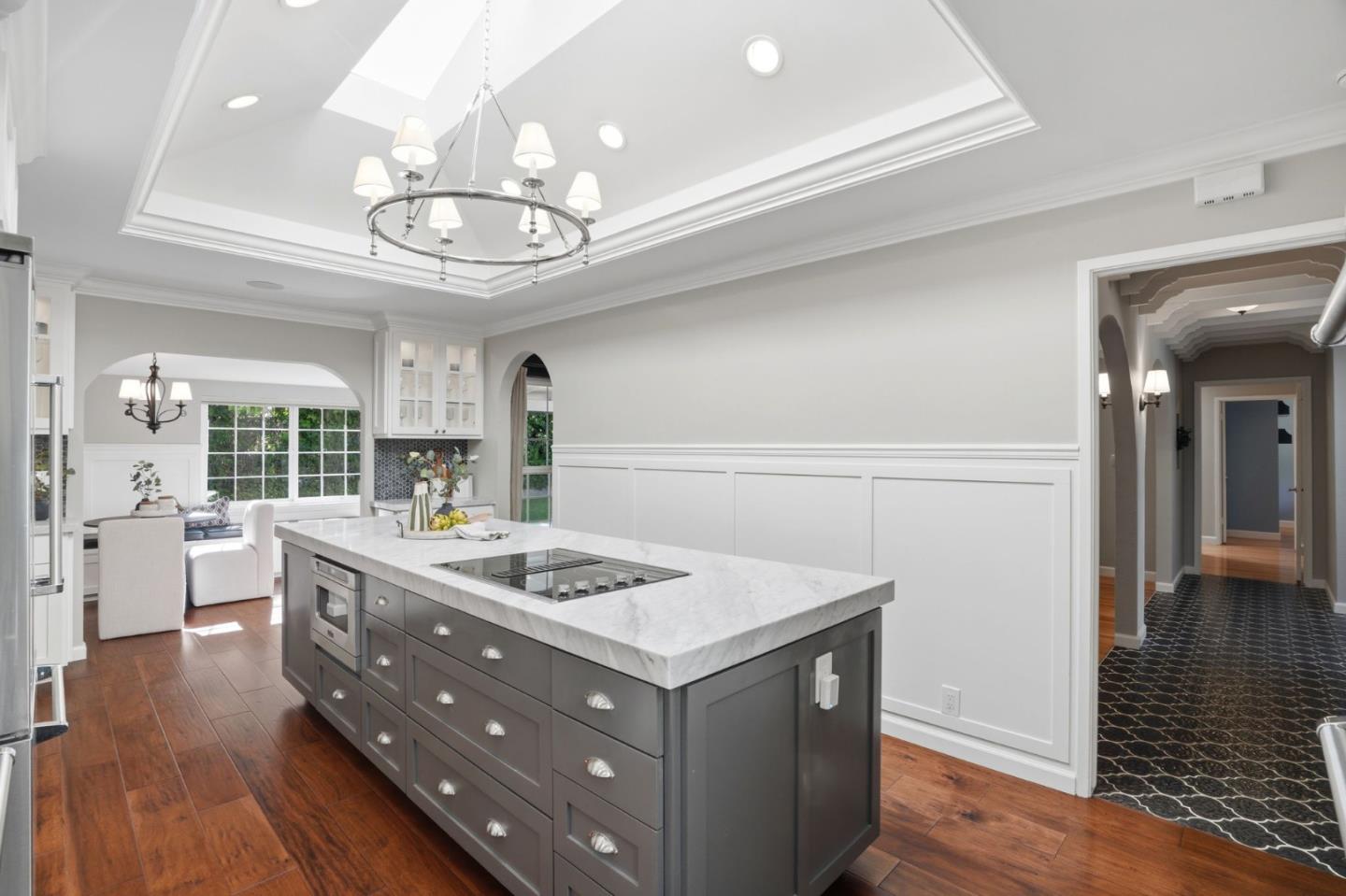 Detail Gallery Image 14 of 59 For 120 Brocastle Way, Los Gatos,  CA 95032 - 4 Beds | 2/1 Baths