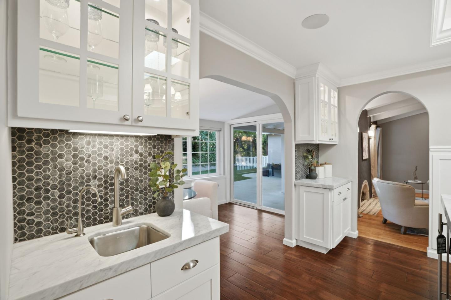 Detail Gallery Image 17 of 59 For 120 Brocastle Way, Los Gatos,  CA 95032 - 4 Beds | 2/1 Baths