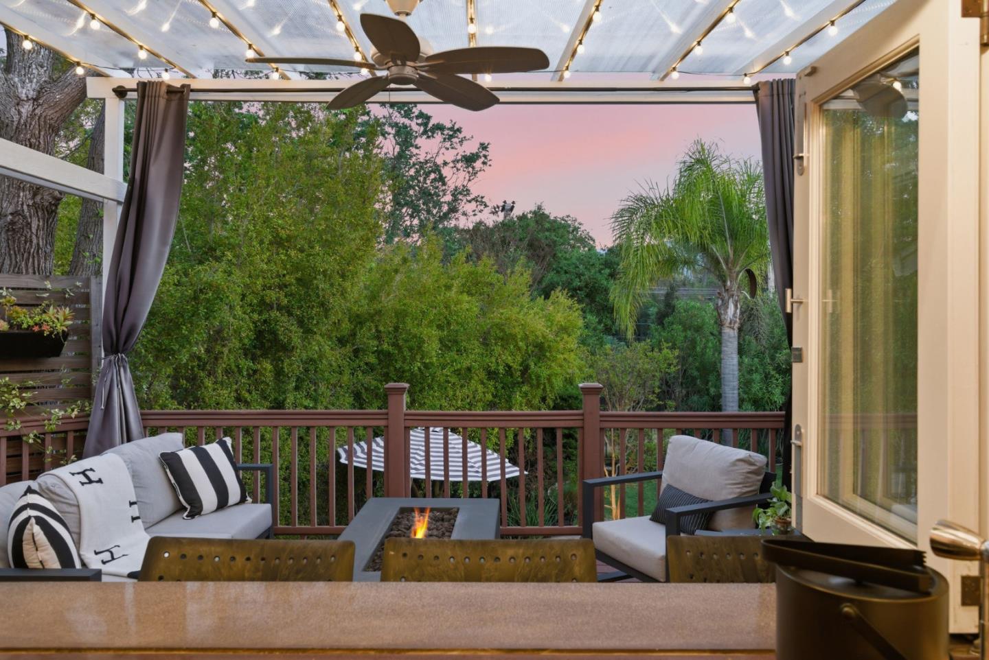 Detail Gallery Image 42 of 59 For 120 Brocastle Way, Los Gatos,  CA 95032 - 4 Beds | 2/1 Baths