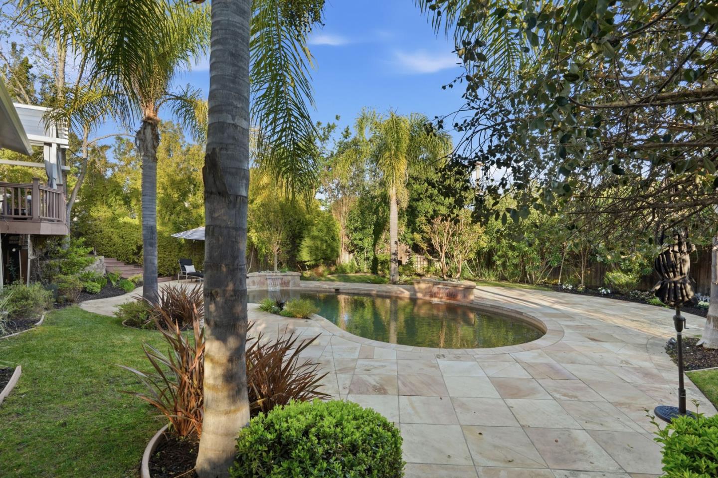 Detail Gallery Image 46 of 59 For 120 Brocastle Way, Los Gatos,  CA 95032 - 4 Beds | 2/1 Baths