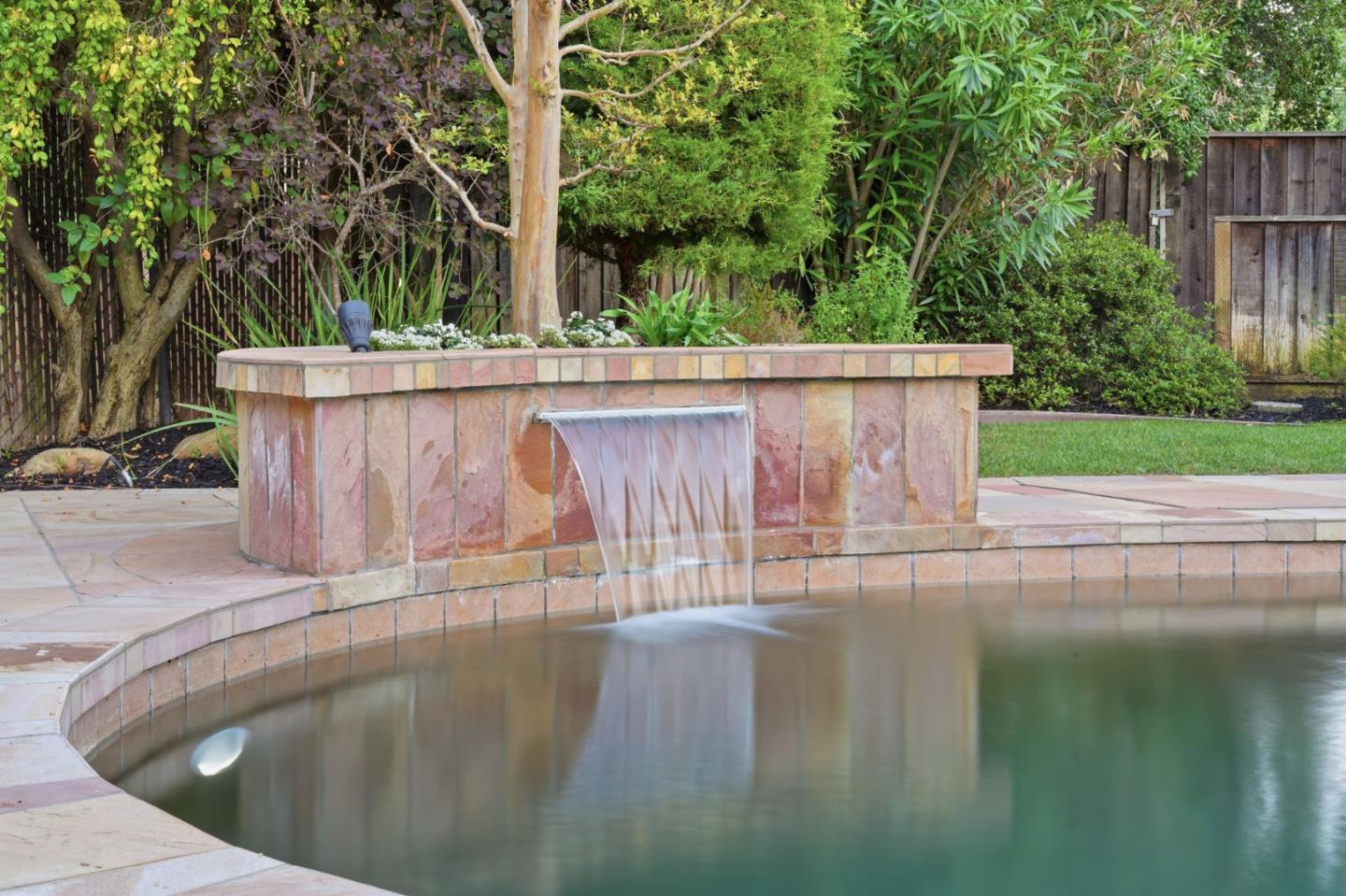 Detail Gallery Image 49 of 59 For 120 Brocastle Way, Los Gatos,  CA 95032 - 4 Beds | 2/1 Baths