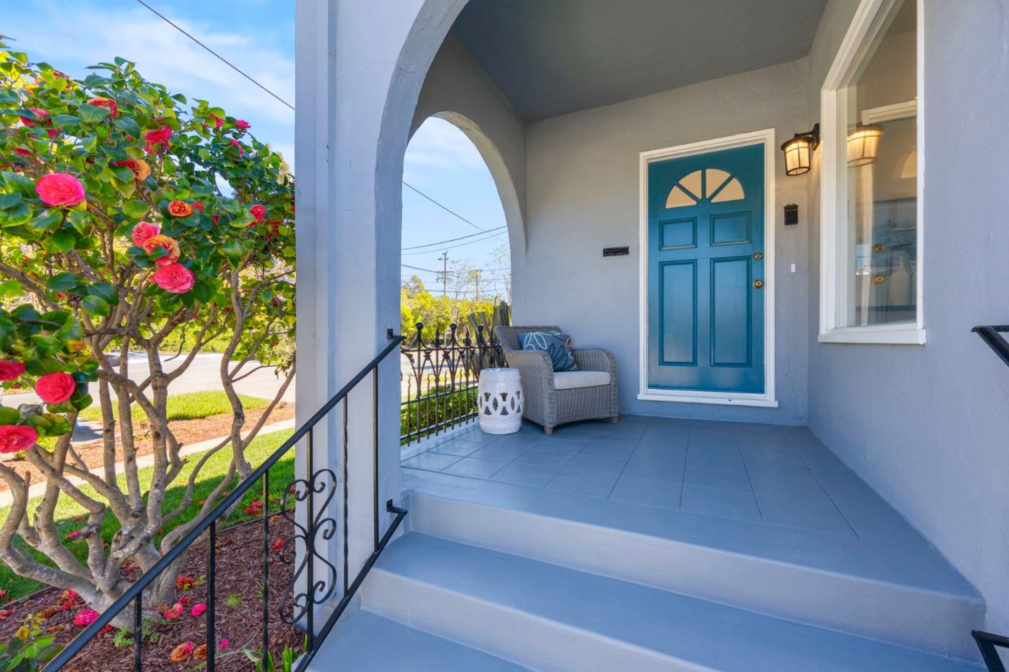 Detail Gallery Image 2 of 37 For 1105 Summer Ave, Burlingame,  CA 94010 - 2 Beds | 1 Baths