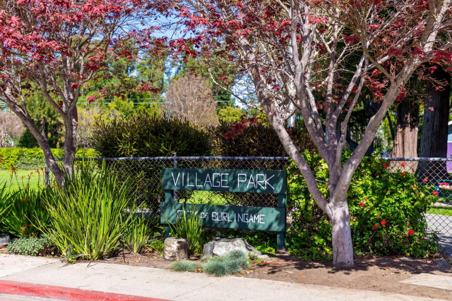 Detail Gallery Image 28 of 37 For 1105 Summer Ave, Burlingame,  CA 94010 - 2 Beds | 1 Baths