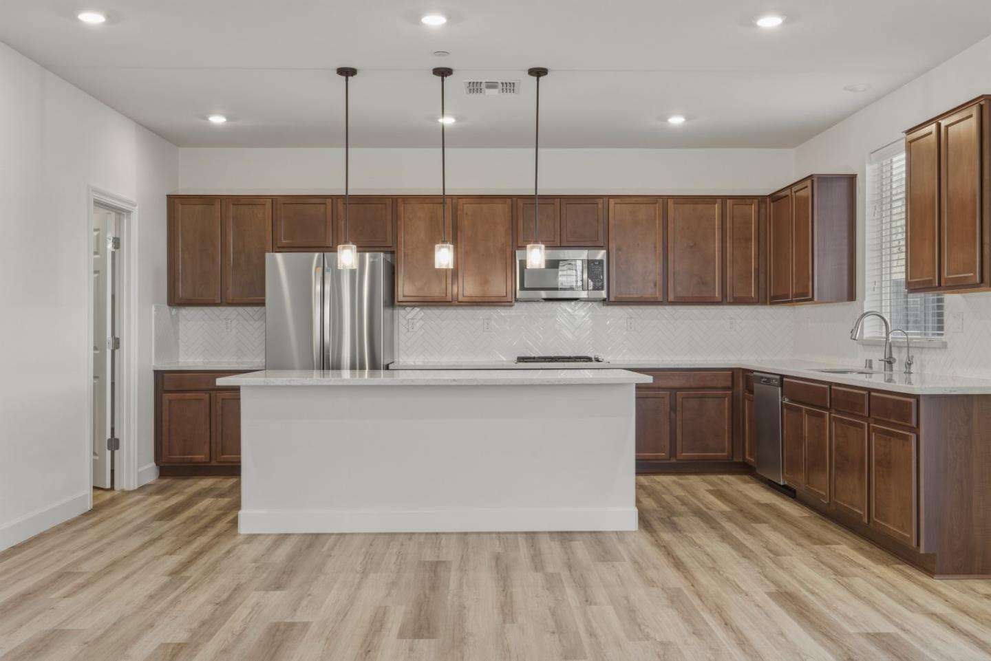 Detail Gallery Image 21 of 50 For 1905 Water St, Brentwood,  CA 94513 - 4 Beds | 3 Baths