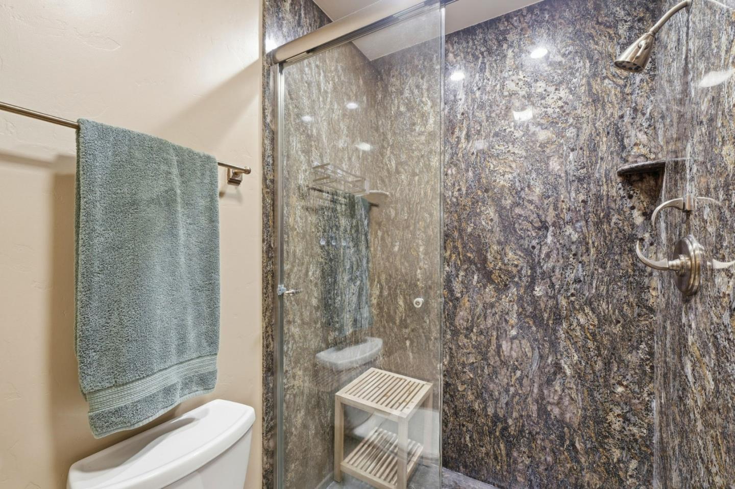 Detail Gallery Image 24 of 36 For 129 Rubicon Cir, Danville,  CA 94526 - 2 Beds | 2 Baths