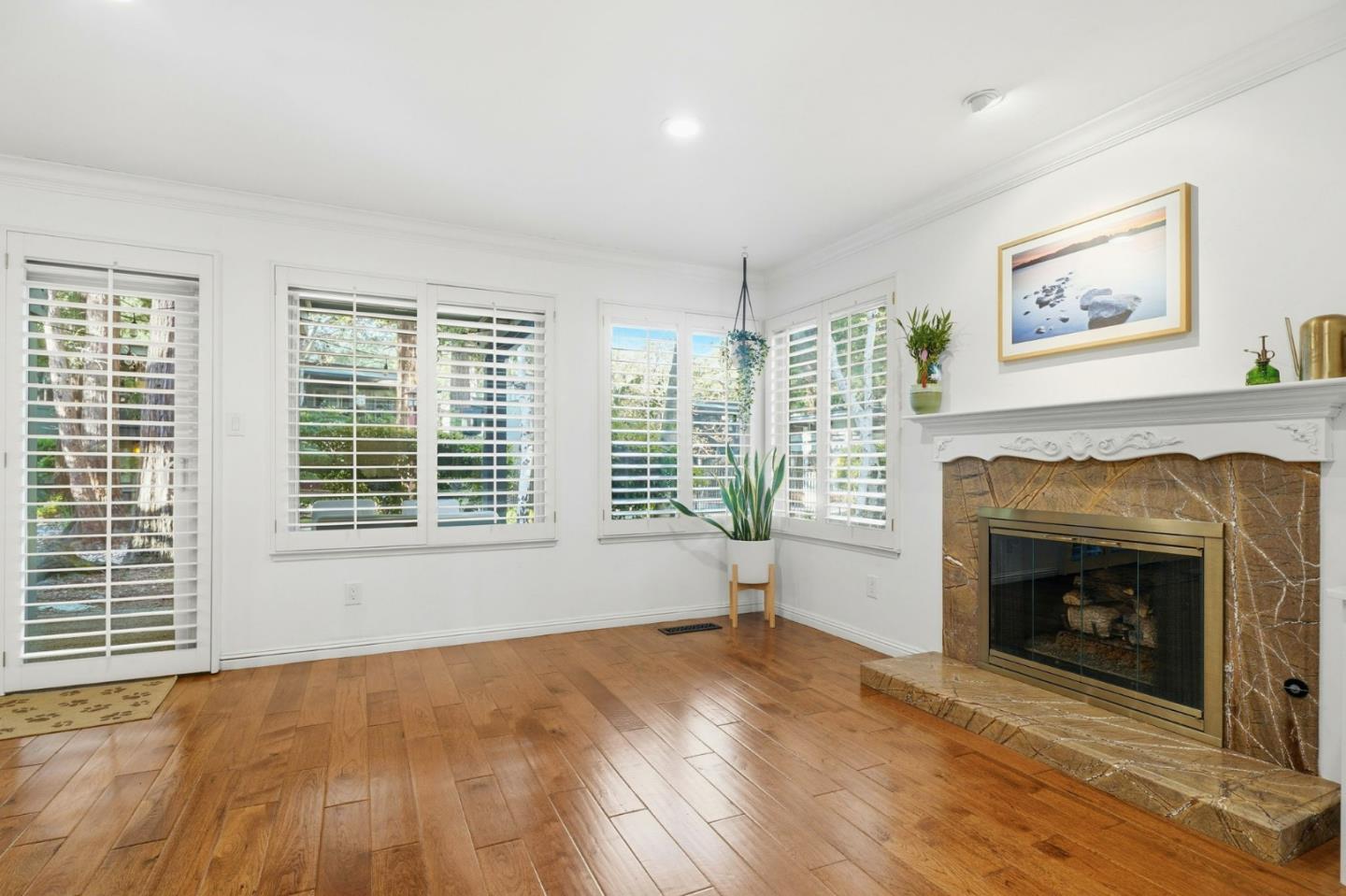 Detail Gallery Image 3 of 36 For 129 Rubicon Cir, Danville,  CA 94526 - 2 Beds | 2 Baths