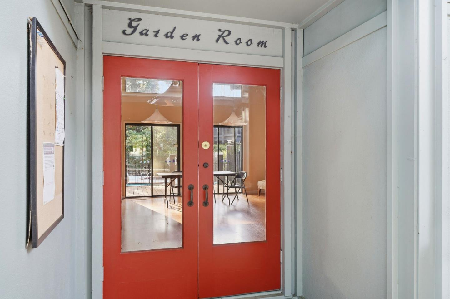 Detail Gallery Image 37 of 37 For 129 Rubicon Cir, Danville,  CA 94526 - 2 Beds | 2 Baths