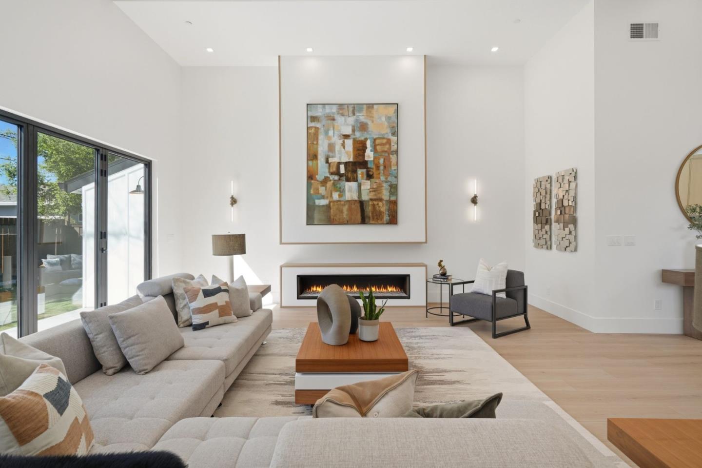 Detail Gallery Image 13 of 86 For 15400 Herring Ave, San Jose,  CA 95124 - 4 Beds | 4/1 Baths