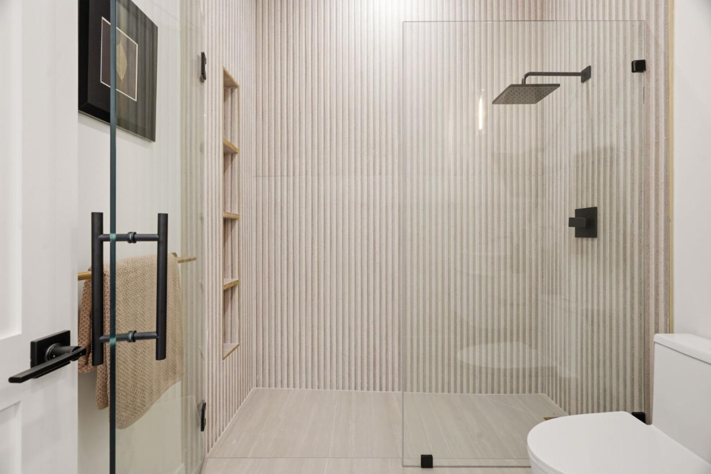 Detail Gallery Image 49 of 86 For 15400 Herring Ave, San Jose,  CA 95124 - 4 Beds | 4/1 Baths