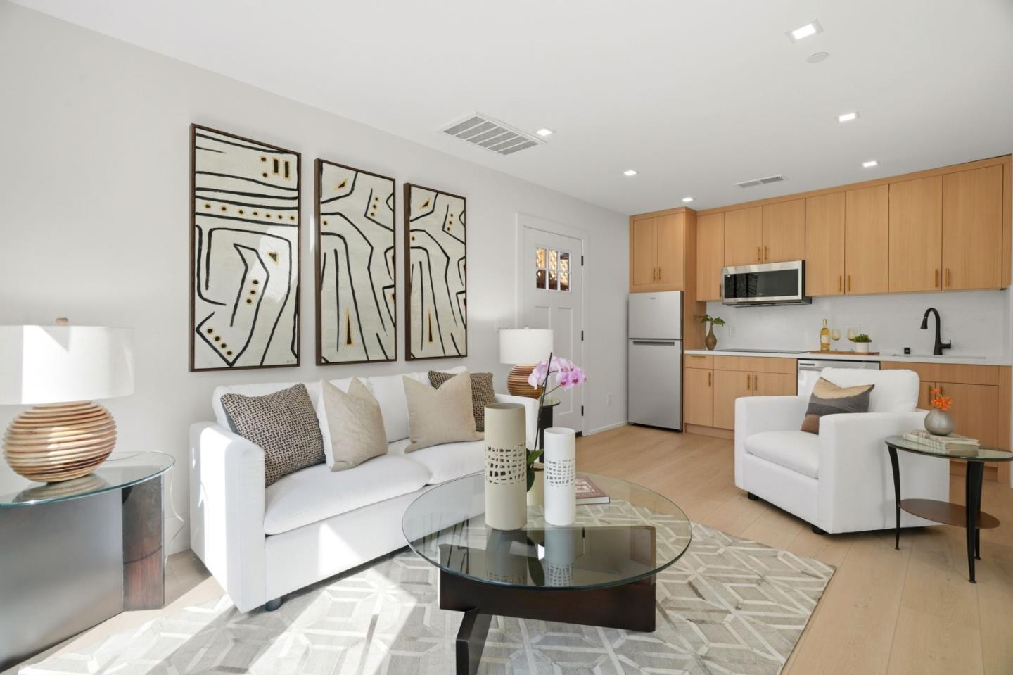 Detail Gallery Image 62 of 86 For 15400 Herring Ave, San Jose,  CA 95124 - 4 Beds | 4/1 Baths