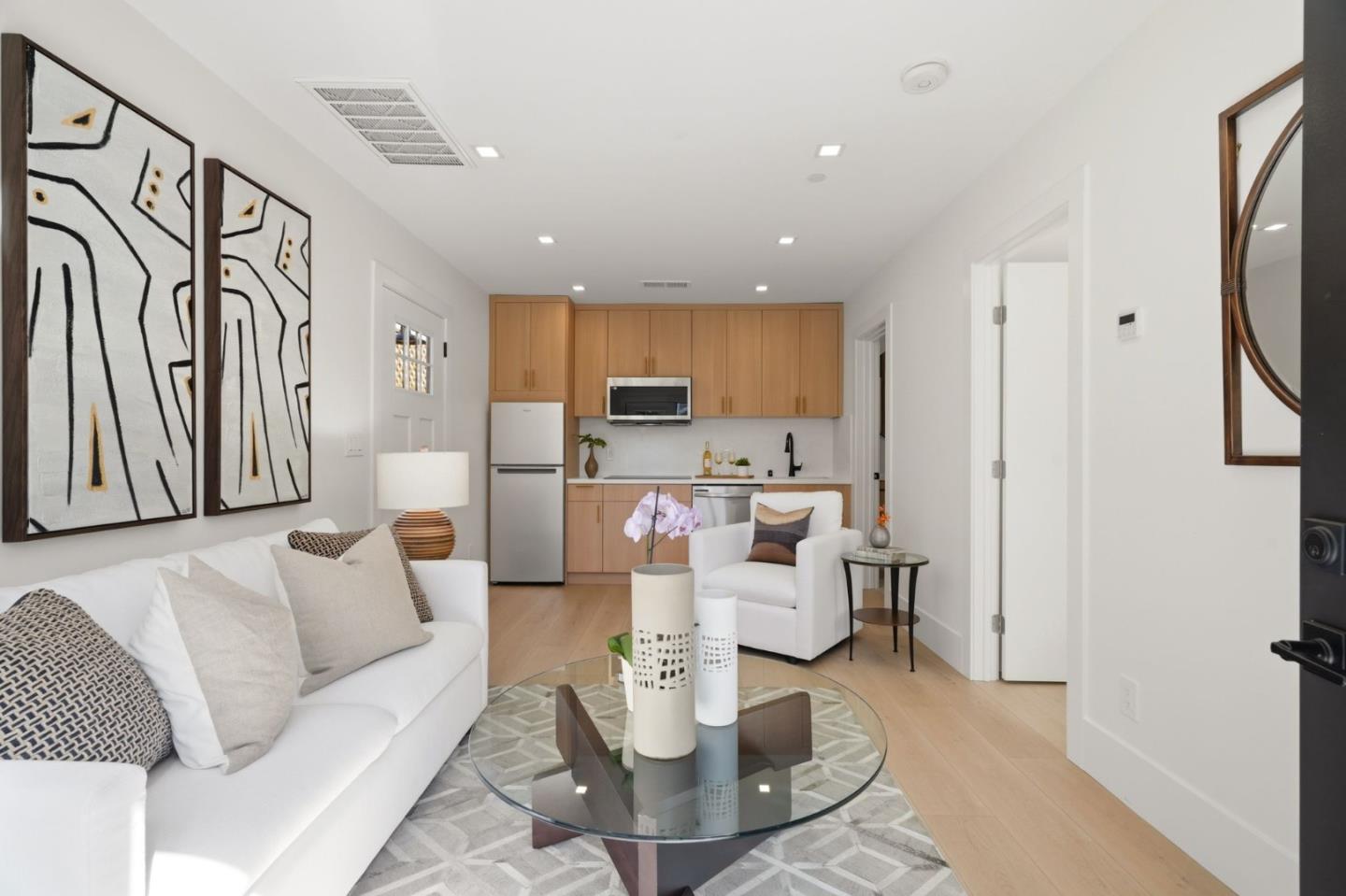 Detail Gallery Image 63 of 86 For 15400 Herring Ave, San Jose,  CA 95124 - 4 Beds | 4/1 Baths