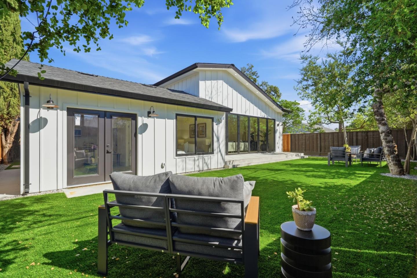 Detail Gallery Image 72 of 86 For 15400 Herring Ave, San Jose,  CA 95124 - 4 Beds | 4/1 Baths