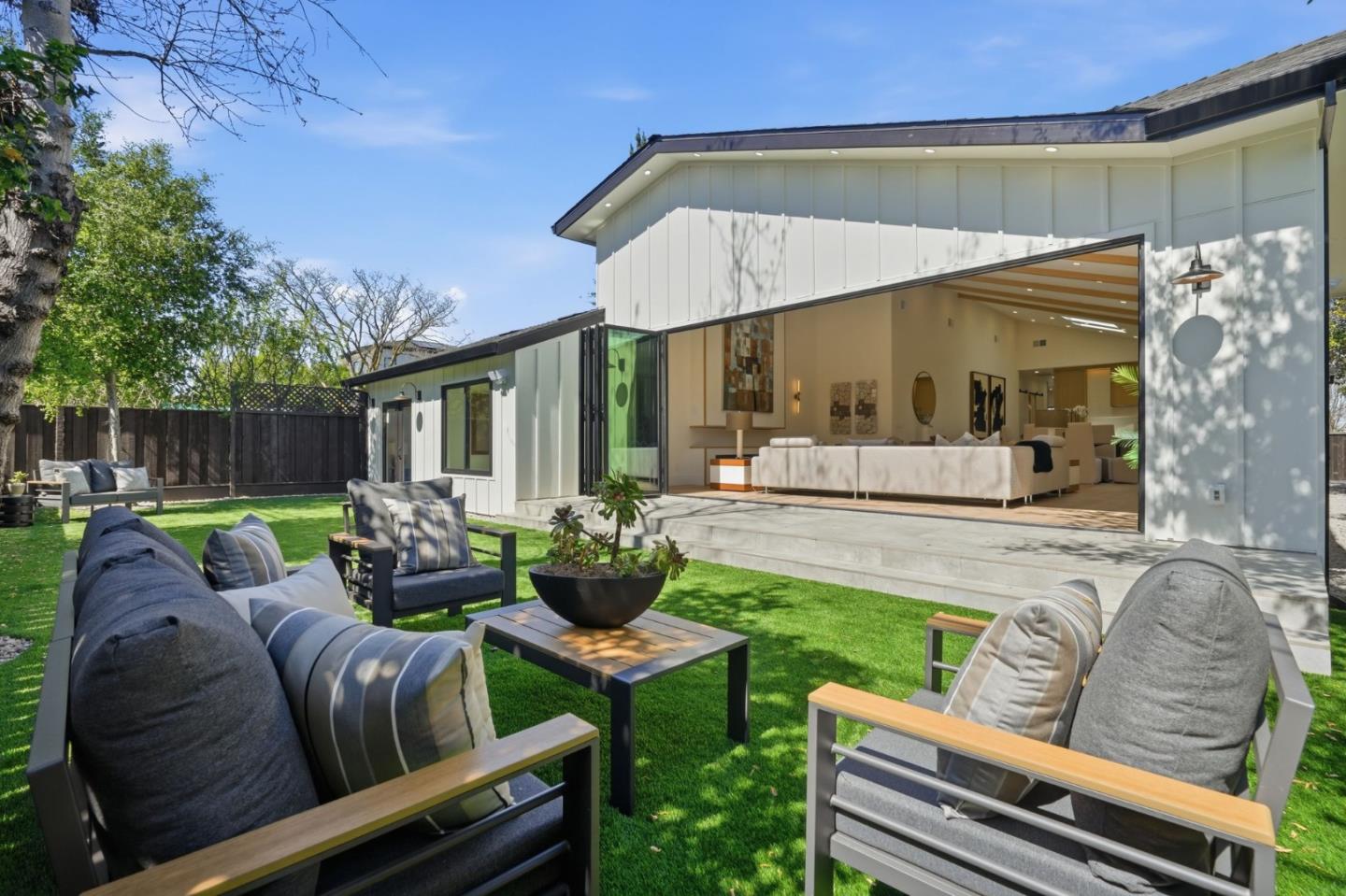 Detail Gallery Image 74 of 86 For 15400 Herring Ave, San Jose,  CA 95124 - 4 Beds | 4/1 Baths