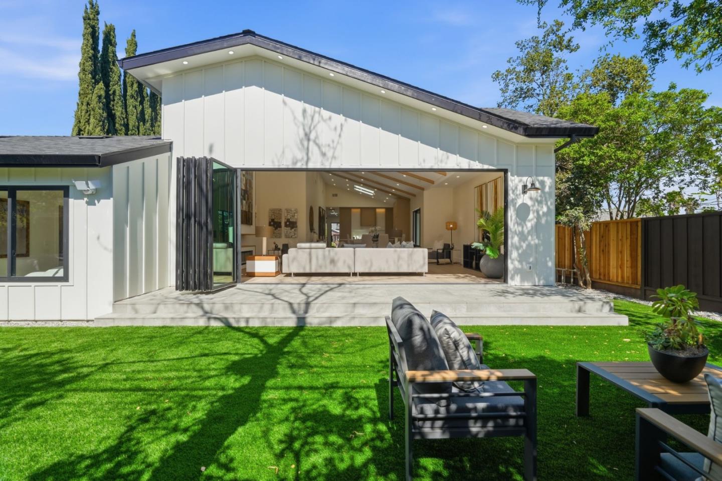 Detail Gallery Image 75 of 86 For 15400 Herring Ave, San Jose,  CA 95124 - 4 Beds | 4/1 Baths