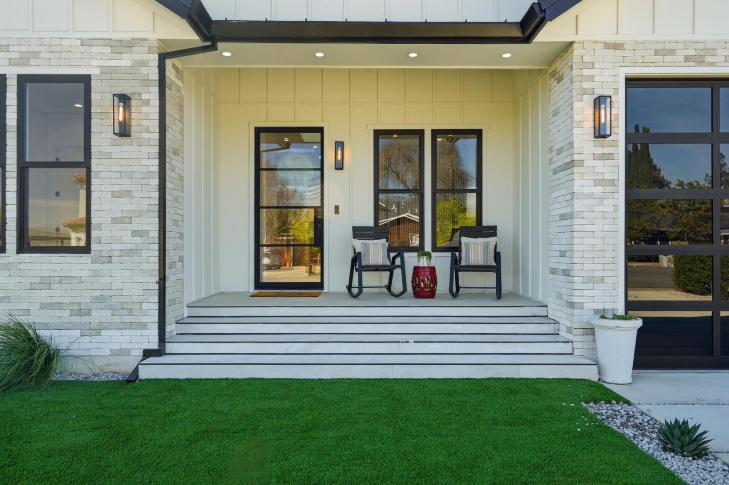 Detail Gallery Image 8 of 86 For 15400 Herring Ave, San Jose,  CA 95124 - 4 Beds | 4/1 Baths