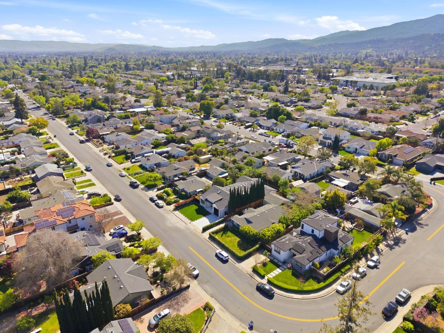 Detail Gallery Image 84 of 86 For 15400 Herring Ave, San Jose,  CA 95124 - 4 Beds | 4/1 Baths