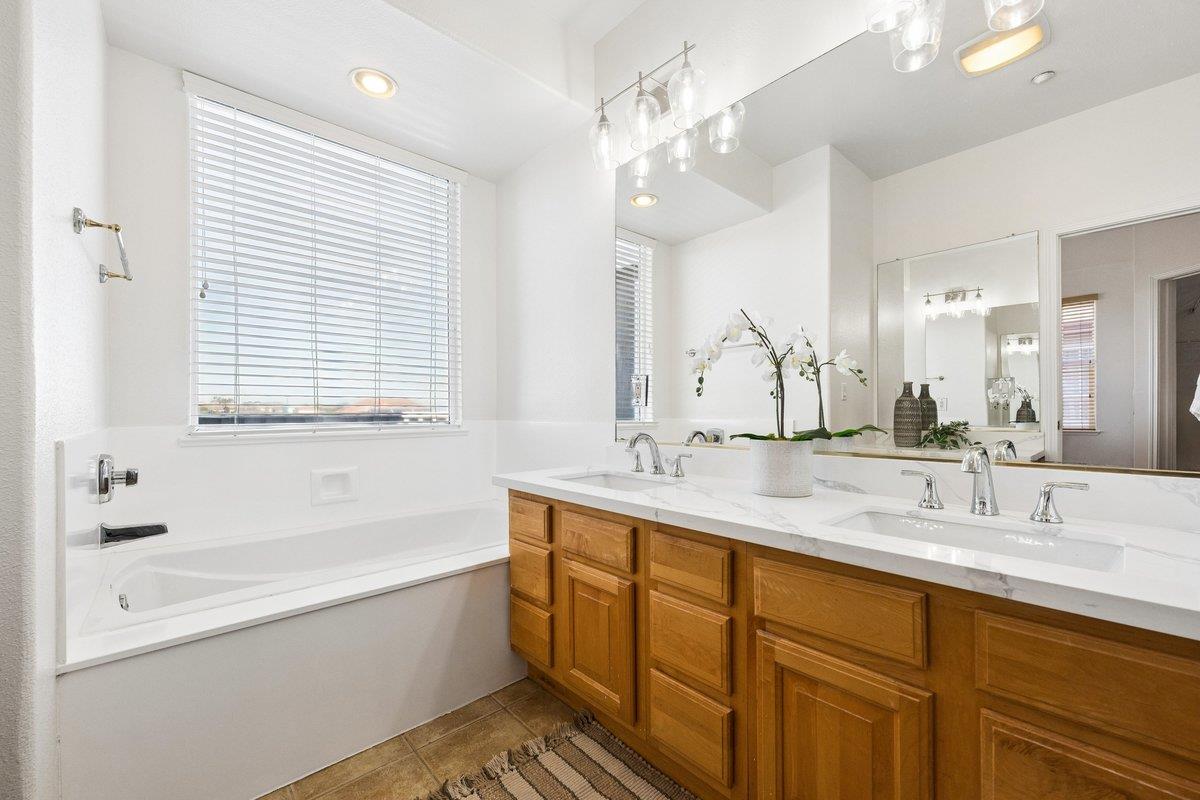 Detail Gallery Image 29 of 76 For 370 Goodwin Dr, San Bruno,  CA 94066 - 4 Beds | 3/1 Baths