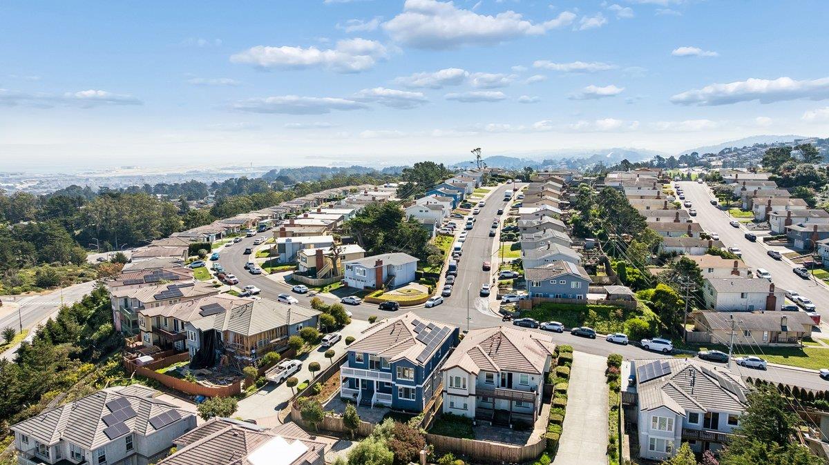 Detail Gallery Image 71 of 76 For 370 Goodwin Dr, San Bruno,  CA 94066 - 4 Beds | 3/1 Baths