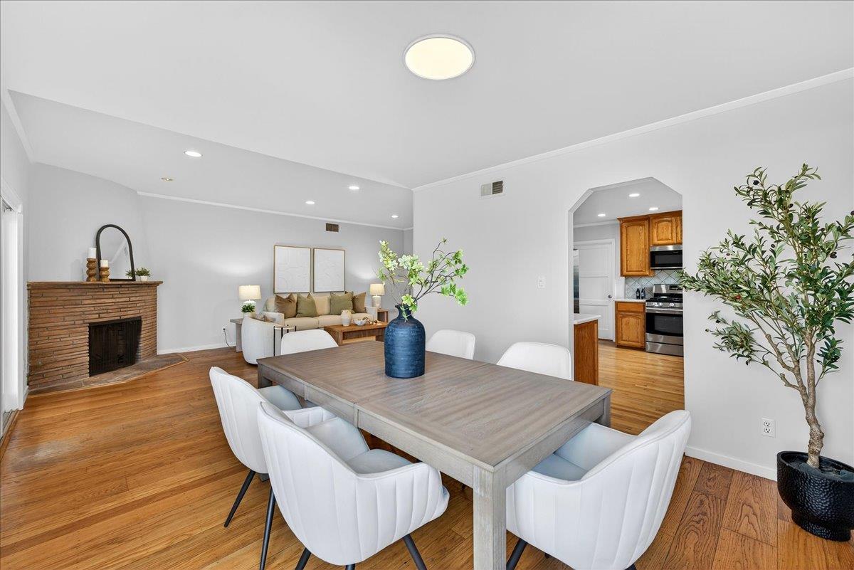 Detail Gallery Image 10 of 41 For 1656 Lassen Way, Burlingame,  CA 94010 - 3 Beds | 2 Baths