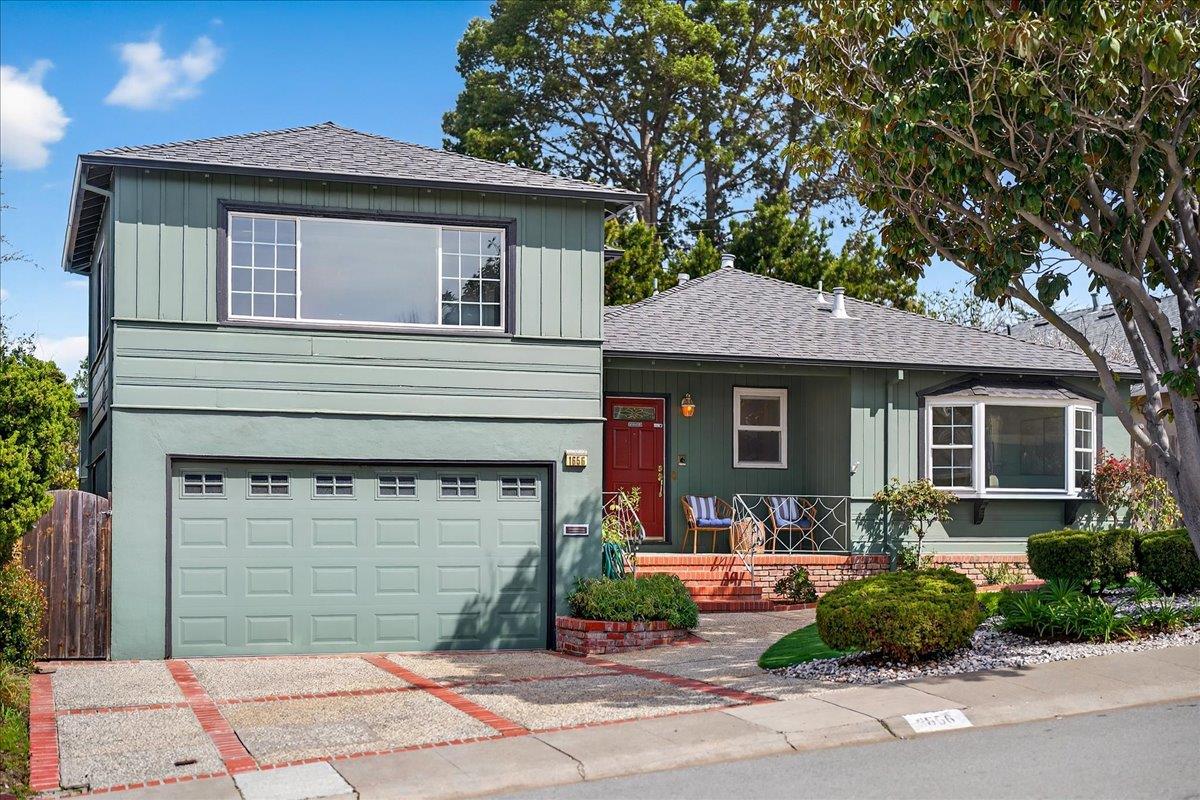 Detail Gallery Image 2 of 41 For 1656 Lassen Way, Burlingame,  CA 94010 - 3 Beds | 2 Baths